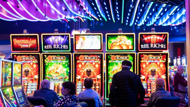 Slot